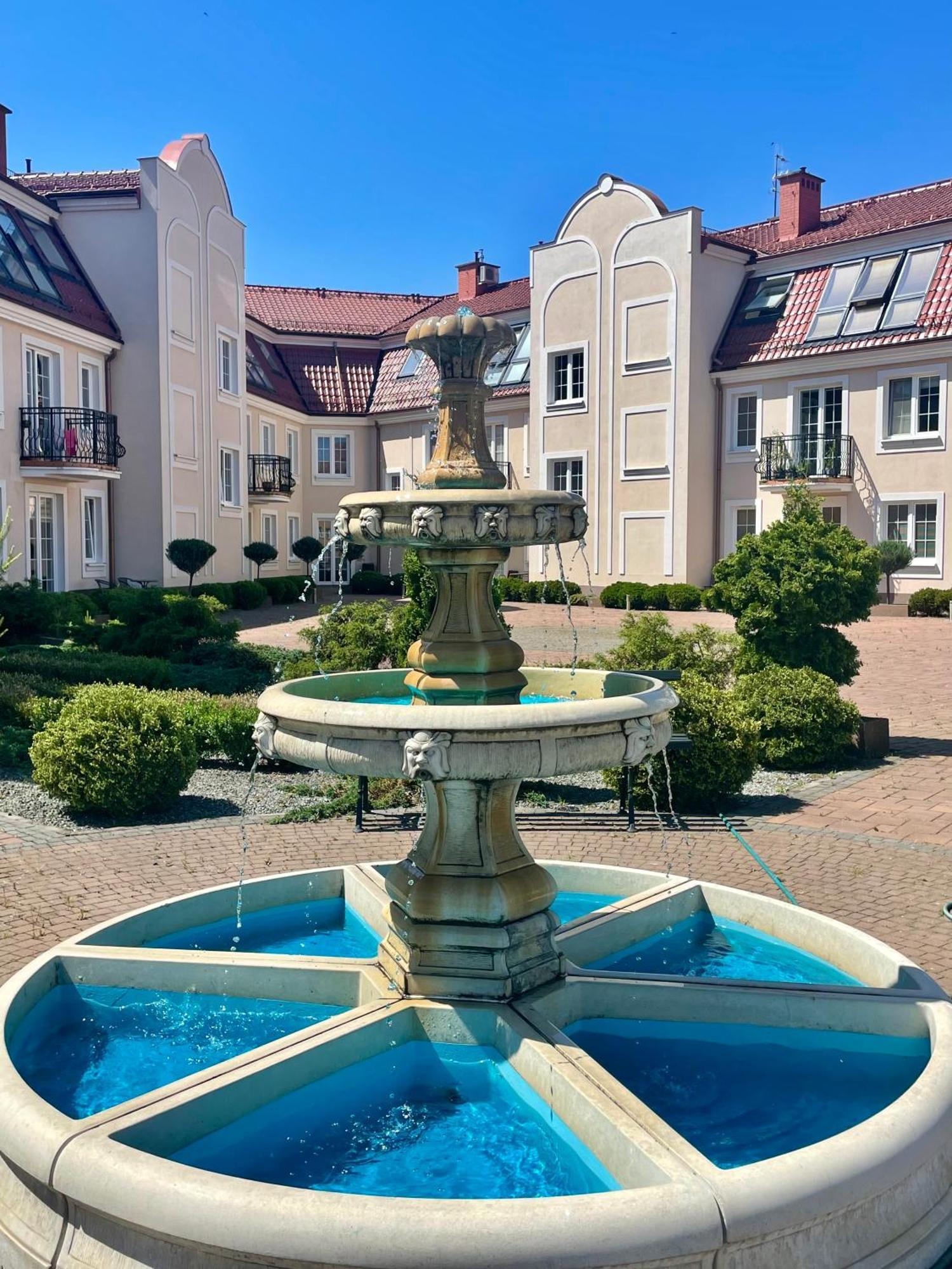 Najlepsza Lokalizacja W Elku!! Piekny, Prestizowy Apartament Z Dziedzincem !! Extérieur photo